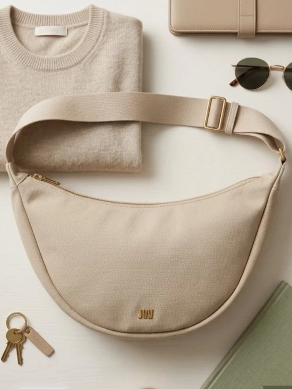 Everyday Crescent Bag in Beige
